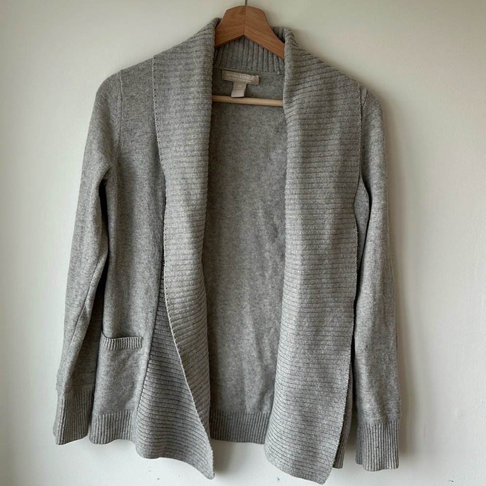 Banana Republic Cardigan